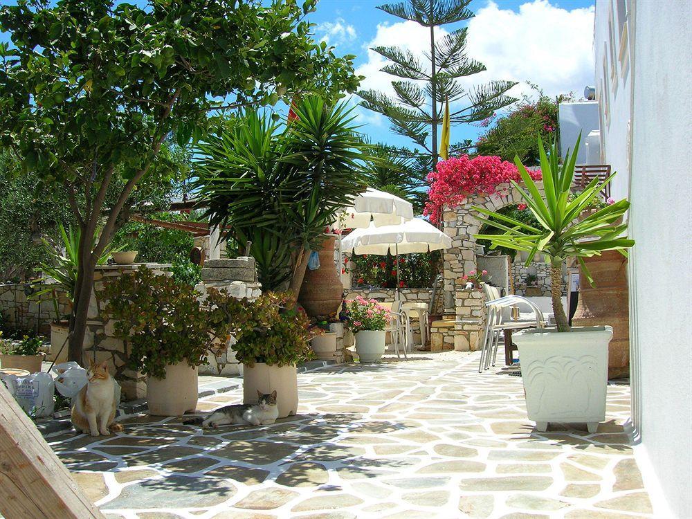 Sunset Studios And Apartments For Adults Over 21 Only Naousa  Exterior photo
