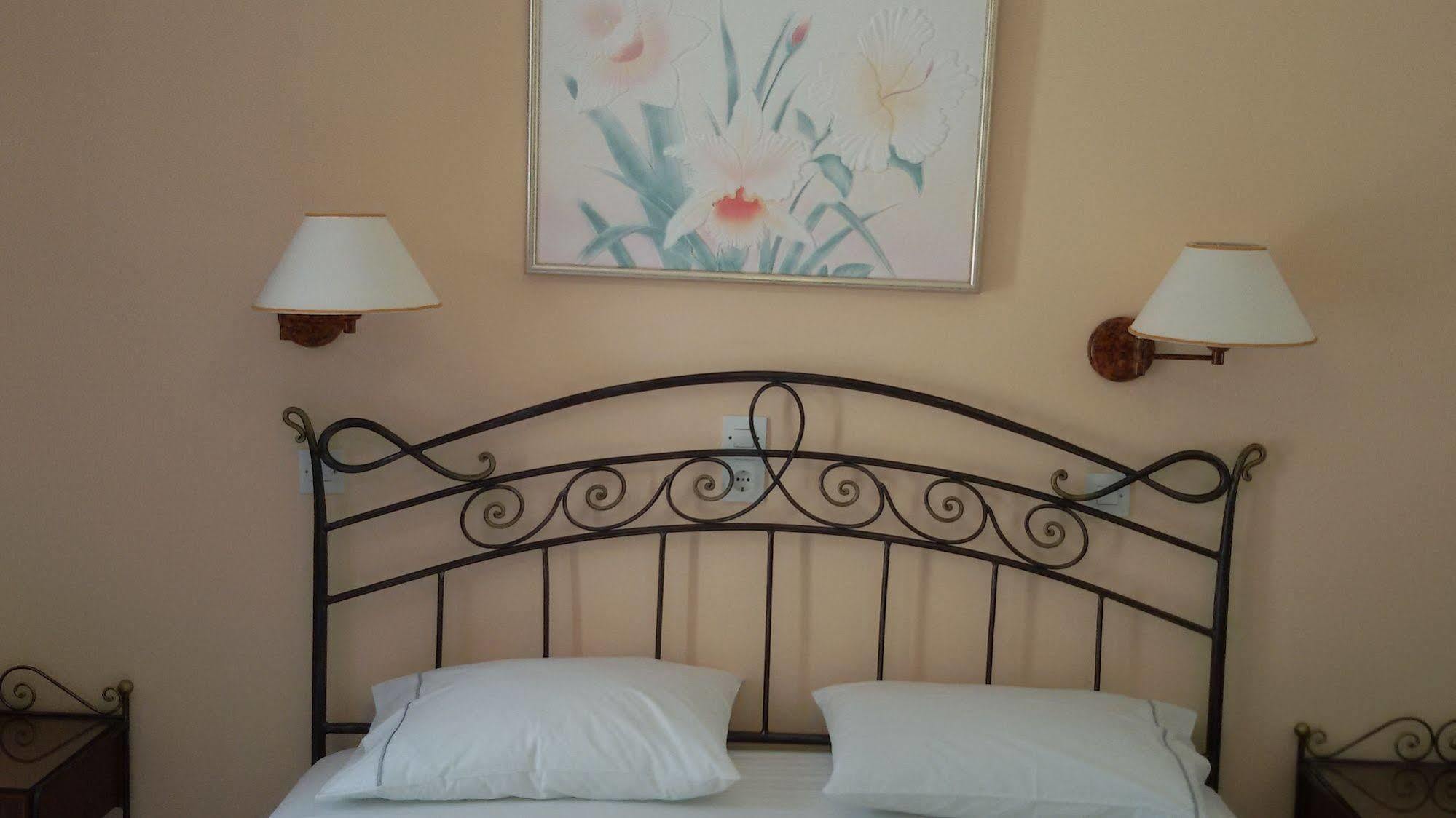 Sunset Studios And Apartments For Adults Over 21 Only Naousa  Exterior photo