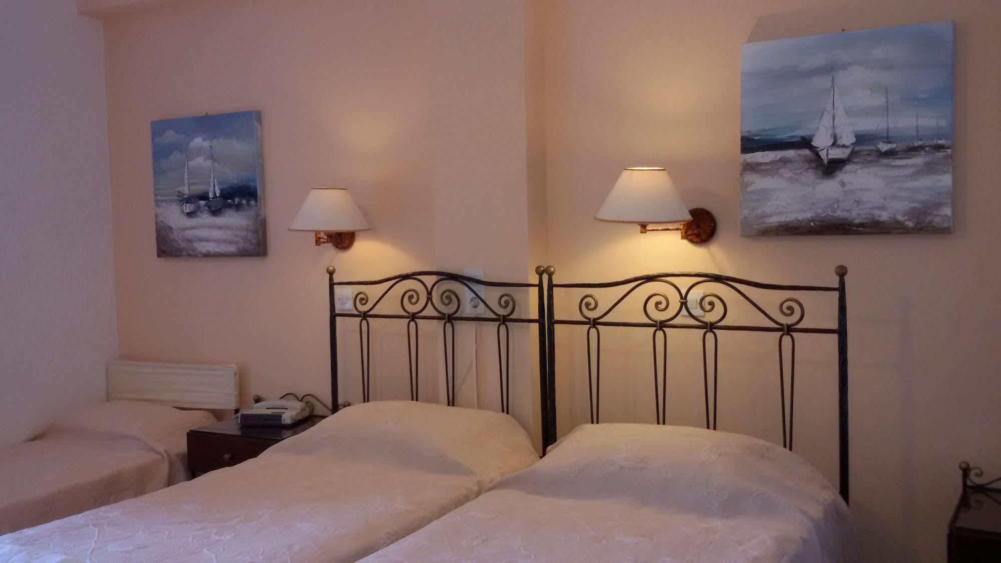 Sunset Studios And Apartments For Adults Over 21 Only Naousa  Exterior photo