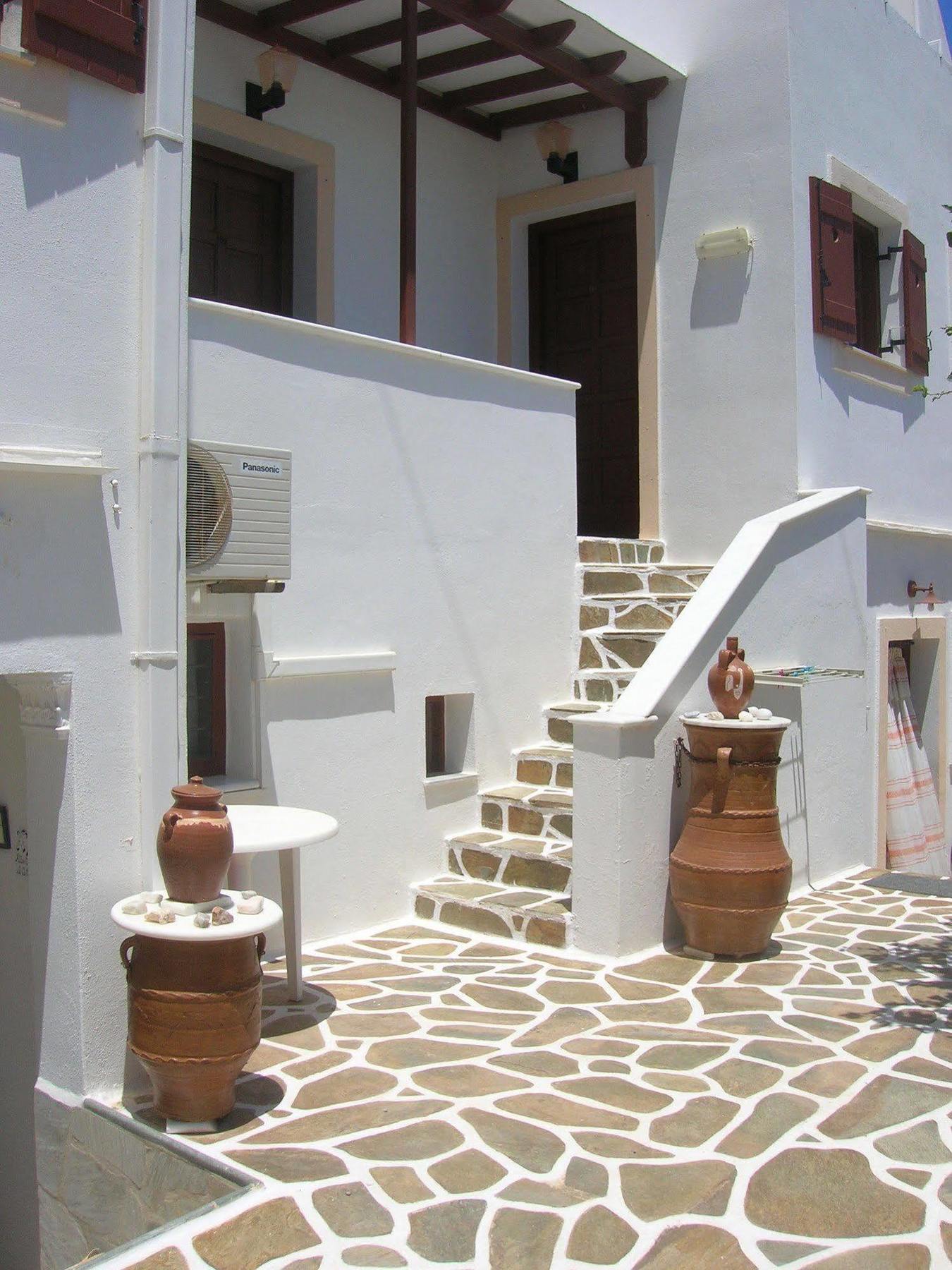Sunset Studios And Apartments For Adults Over 21 Only Naousa  Exterior photo
