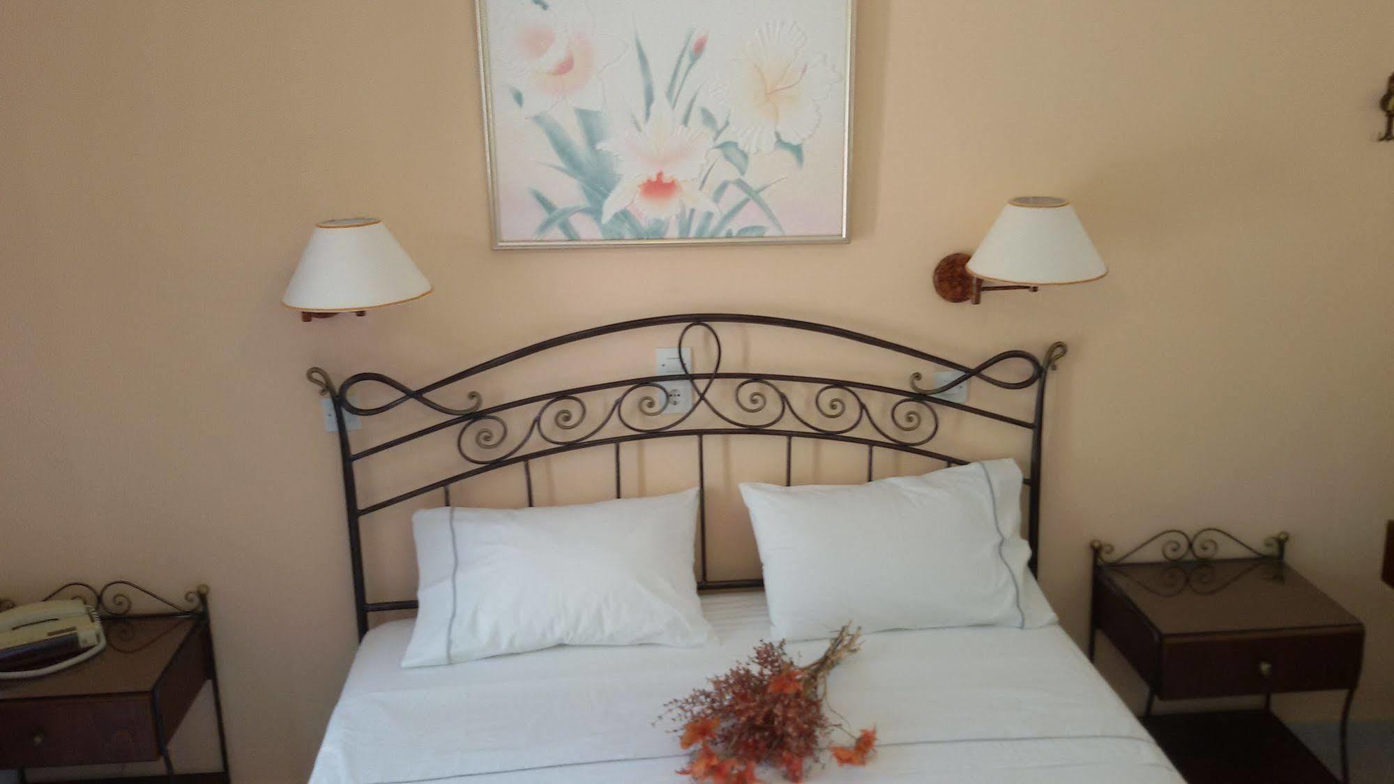 Sunset Studios And Apartments For Adults Over 21 Only Naousa  Exterior photo
